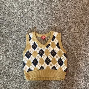 Cropped (ish) sweater vest